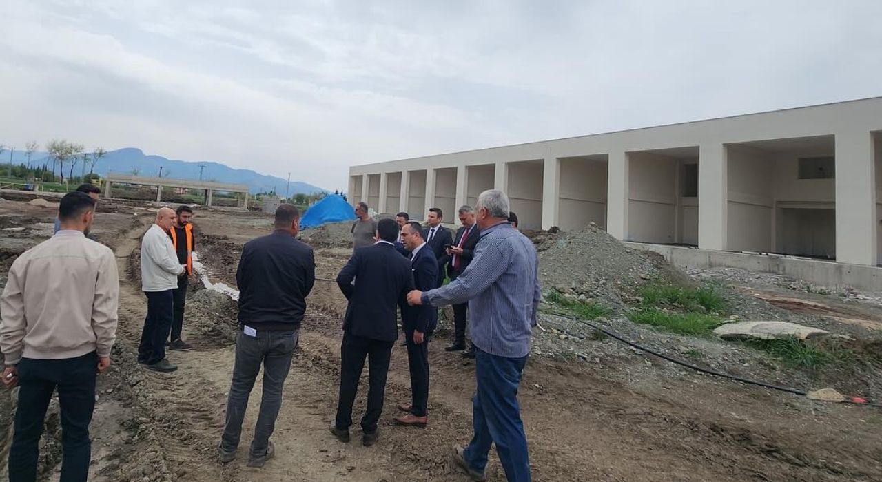 Düziçi’nde Meyve Sebze Hali İnşaatında Sona Yaklaşılıyor