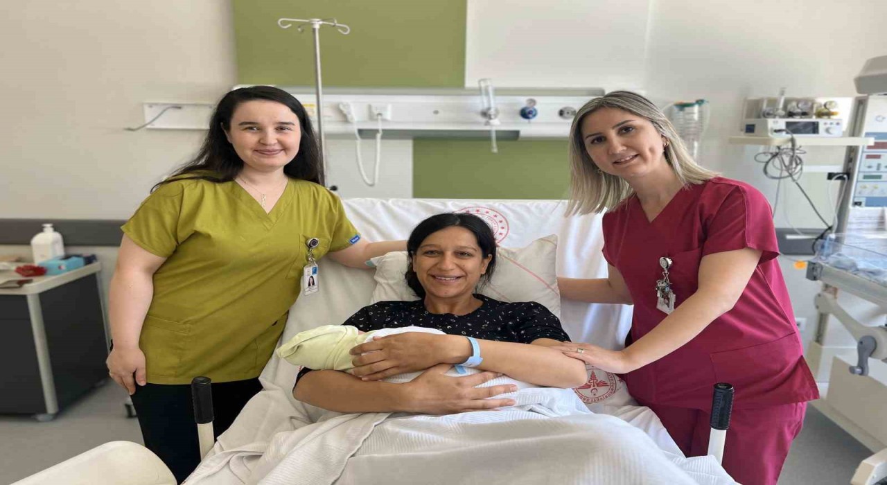 Ebeler Haftasında unutulmaz doğum