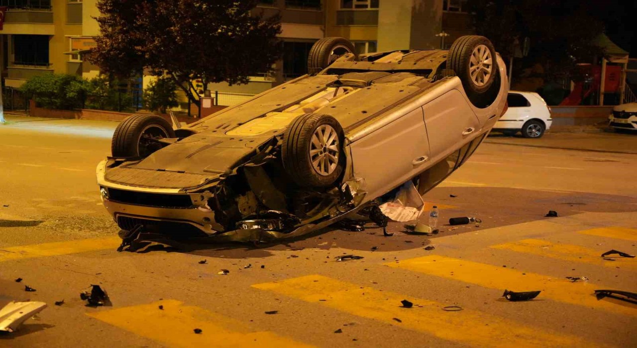Edirnede takla atan otomobilin sürücüsü yaralandı