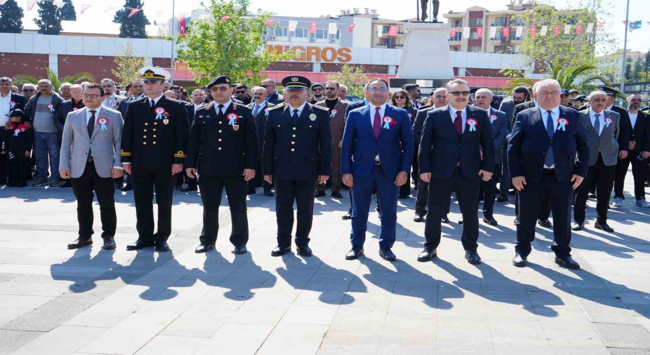 Edremitte Türk Polis Teşkilatının 180. Yılı kutlandı