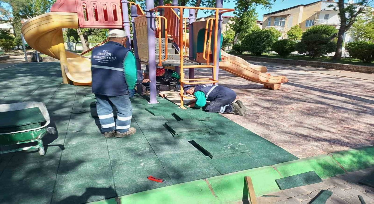 Efelerin parkları yaz mevsimine hazırlanıyor