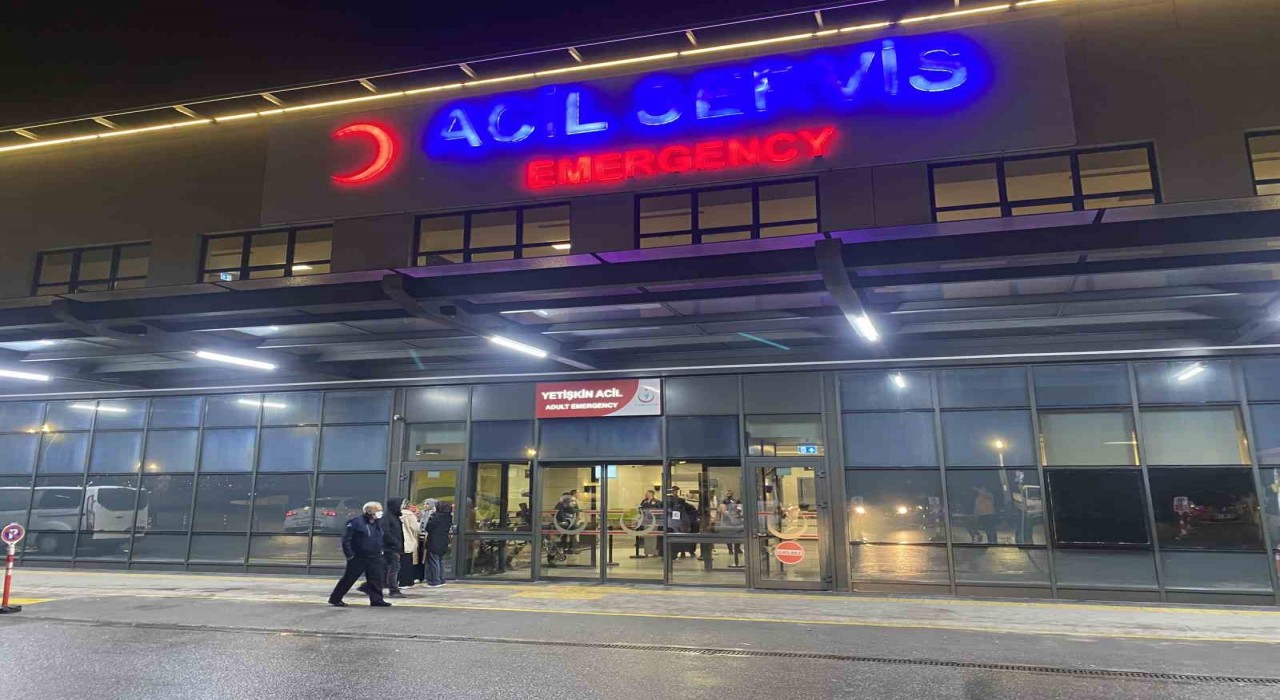 Eğlence mekanında başlayan kavga kanlı bitti: 1 yaralı