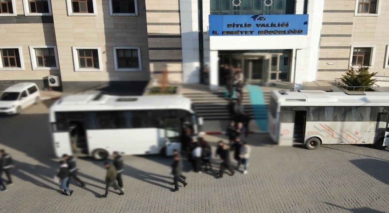 Ehliyet sınavında joker operasyonu: 27 organizatör tutuklandı