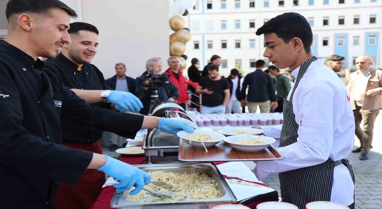 Elazığda 5inci Makarna Festivali coşkusu