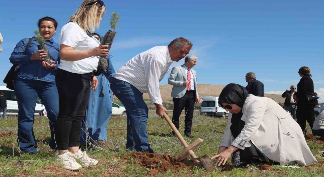 Elazığda ‘Aile Yılı hatıra ormanı oluşturuldu