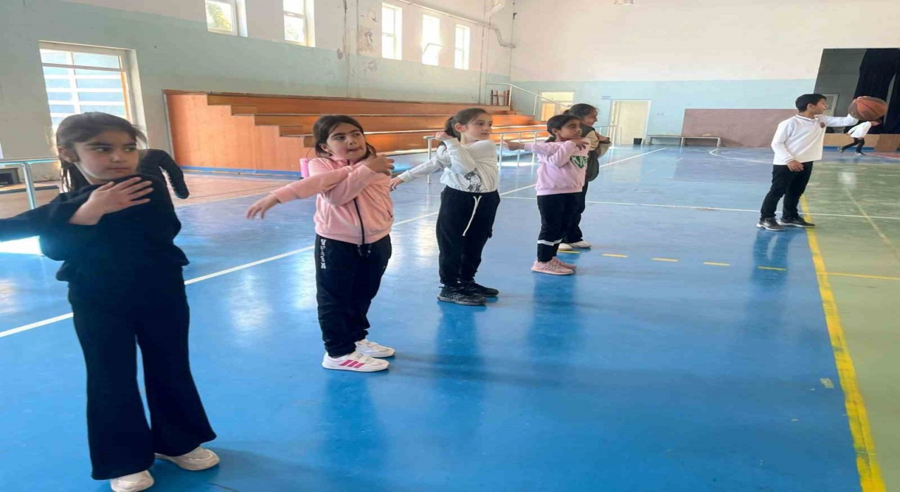 Elazığda genç sporcular keşfediliyor