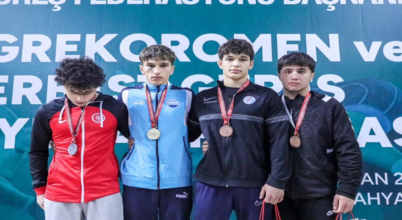 Eleşkirtli Hamza Yerlikaya, Türkiye şampiyonu oldu