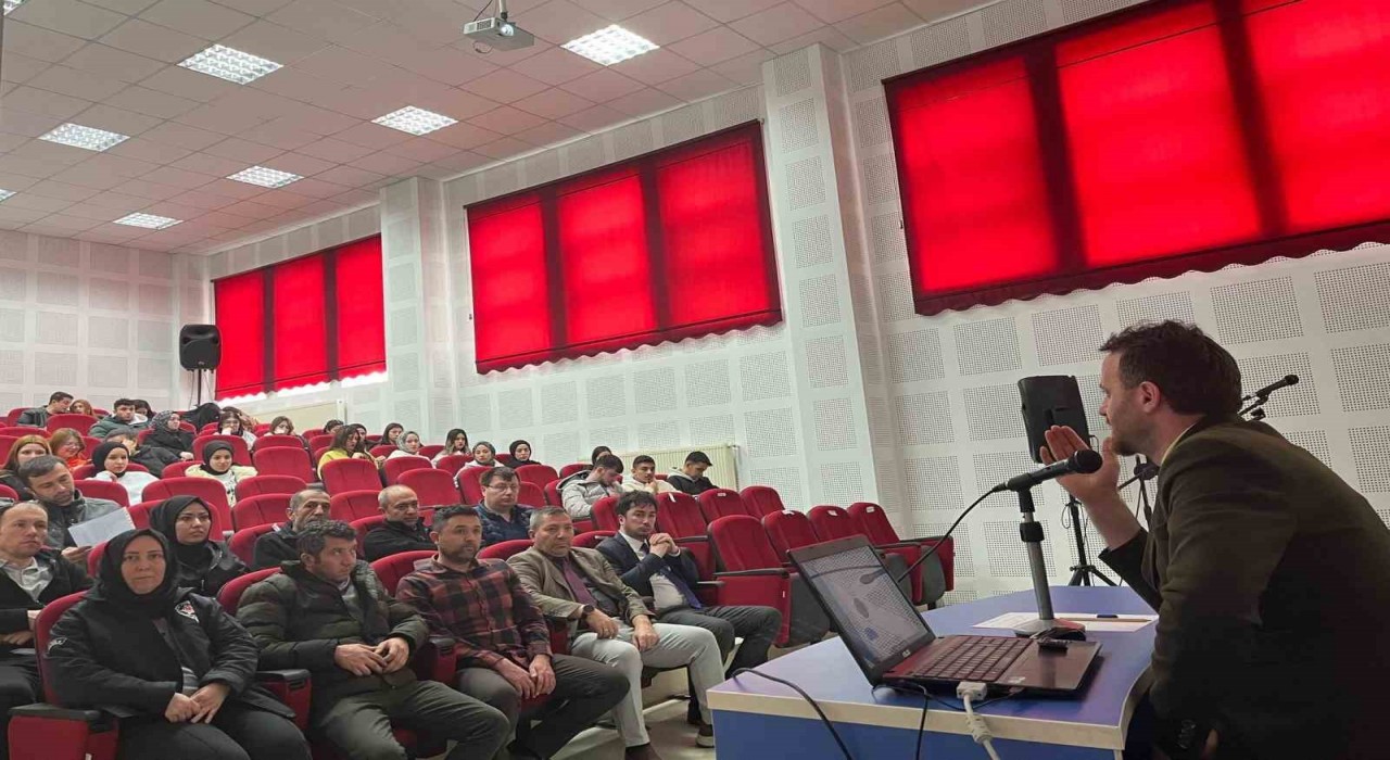 Emet MYOda KAP Nedir? başlıklı bilgilendirme etkinliği