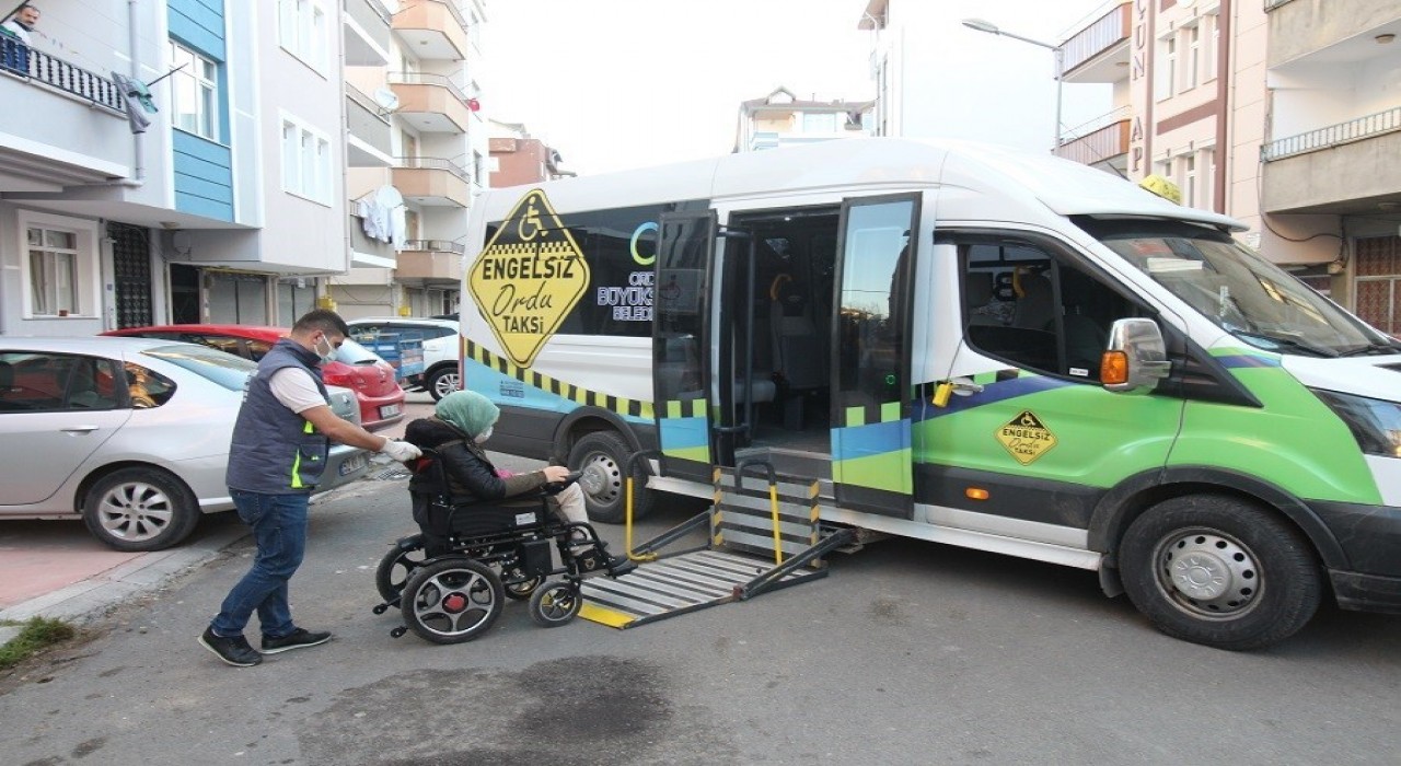 Engelsiz Taksi 6 yılda 7 bin 43 kişiye hizmet verdi