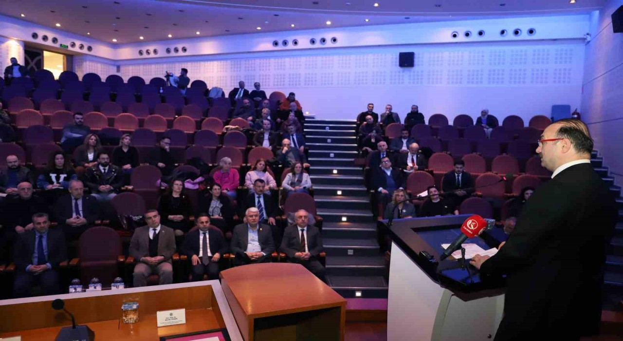 Ermenilerin Erzuruma yönelik talepleri konulu panel Atatürk Üniversitesi ev sahipliğinde düzenlendi