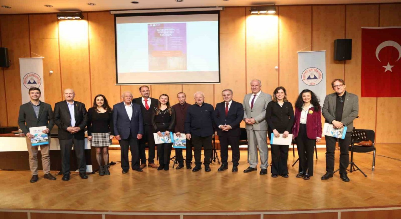 ERÜde Kültepeden Fısıldayan Ezgiler Konferansı düzenlendi