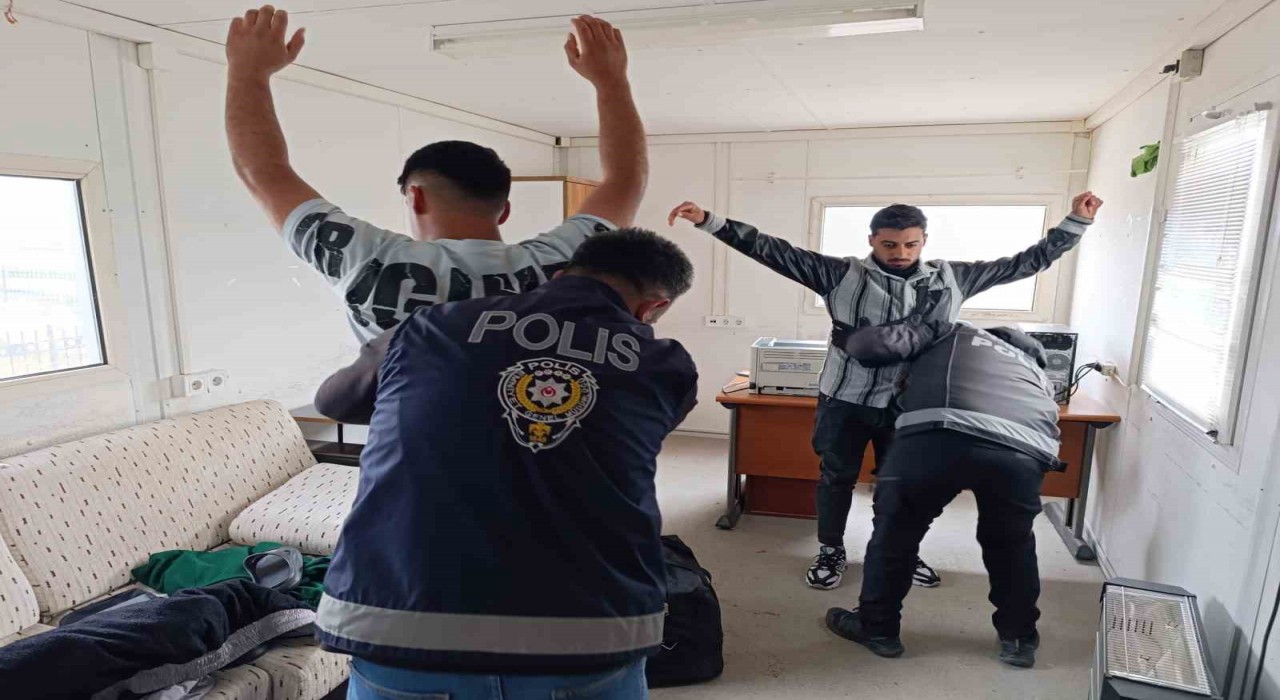 Erzincan emniyetinden Asena çalışması