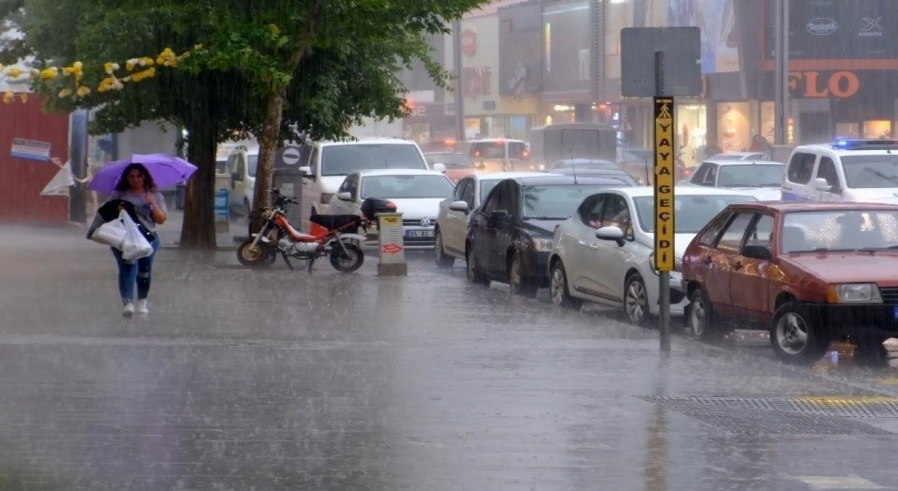 Erzincan ve Bayburtta hafta sonuna kadar yağış bekleniyor