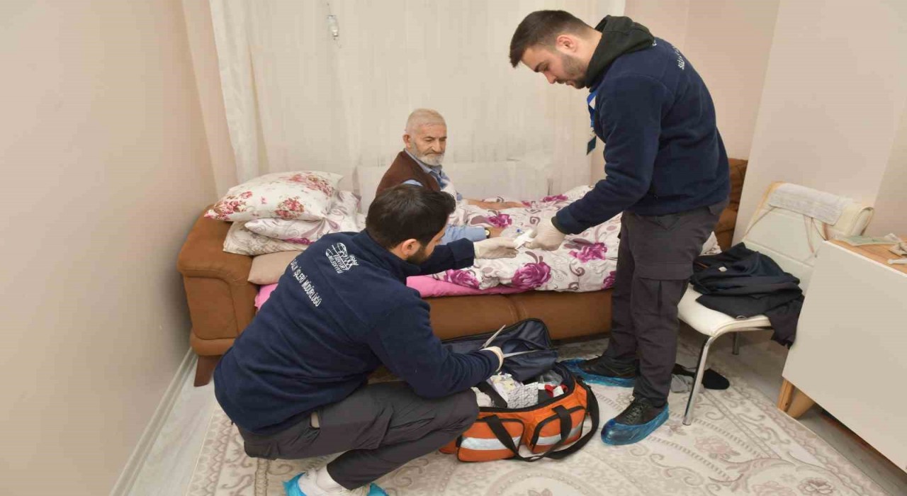 Esenyurt Belediyesinden bayramda kesintisiz sağlık hizmeti