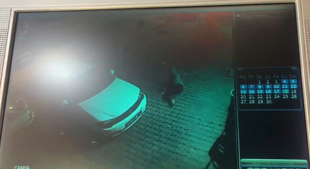 Esenyurtta genç kız 4üncü kattan düştü: O anlar kamerada
