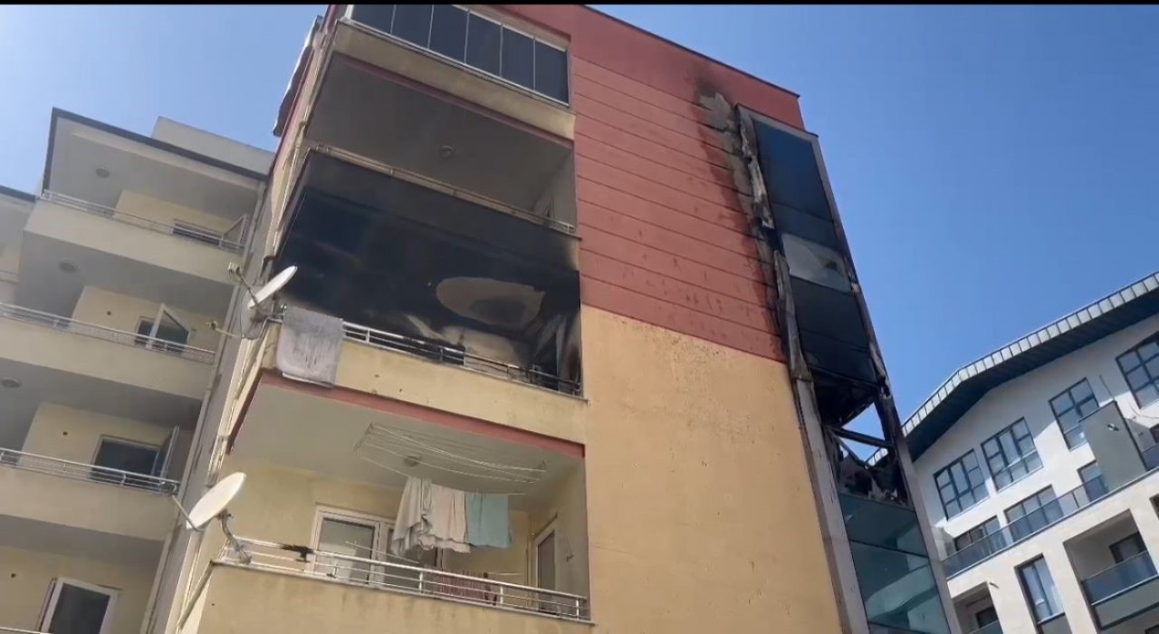 Eşiyle tartıştı, evi ateşe verdi...Bursada korku dolu anlar
