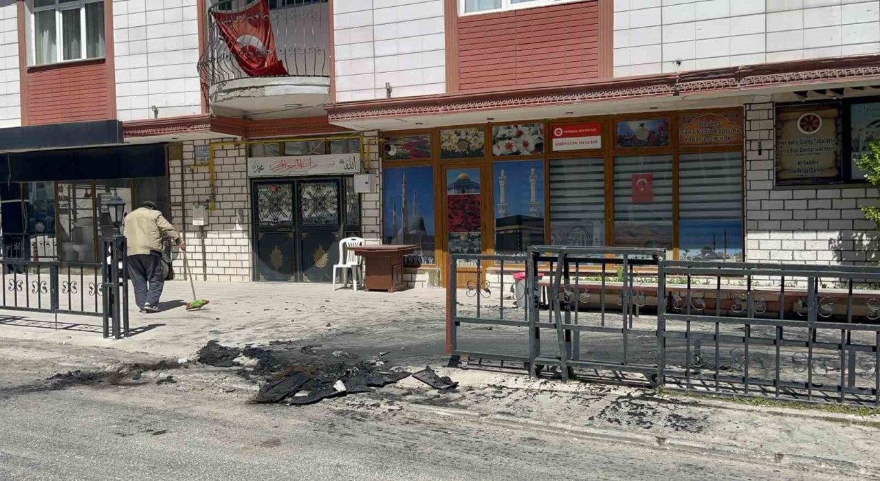 Eskişehirde park halindeki aracın kundaklandığı iddiası