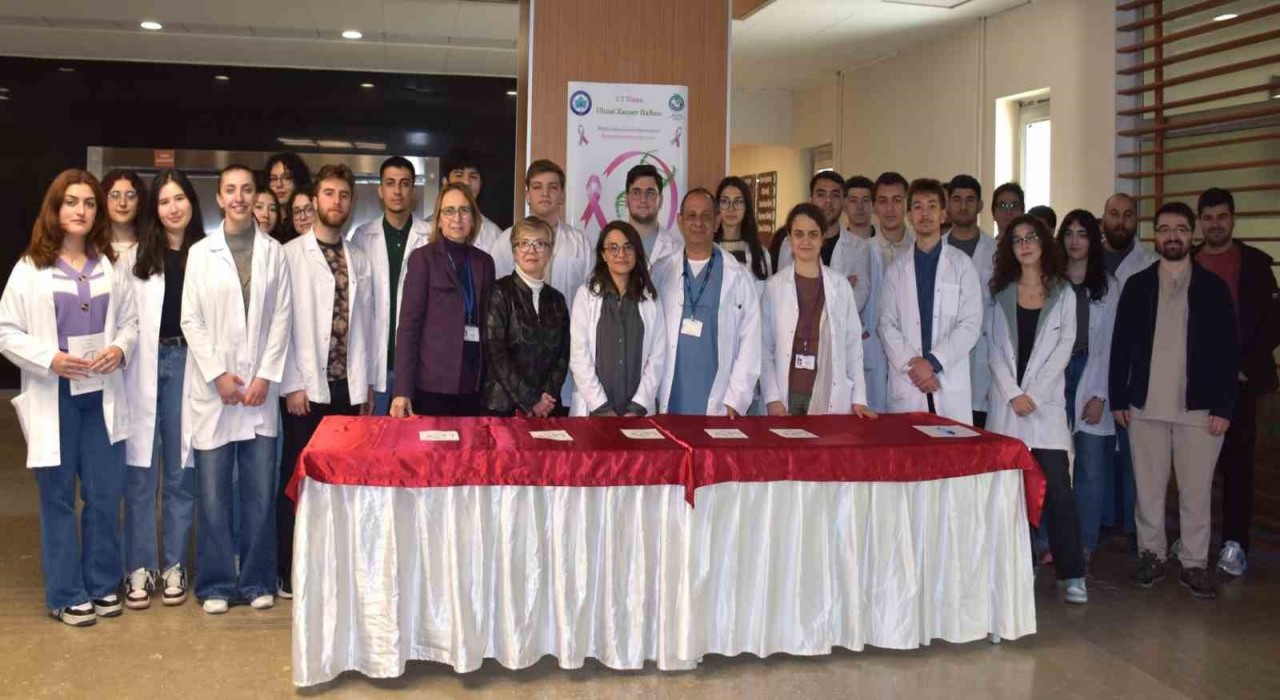 ESOGÜ Hastanesinde Kalıtsal Kanserler Farkındalık Etkinliği düzenlendi