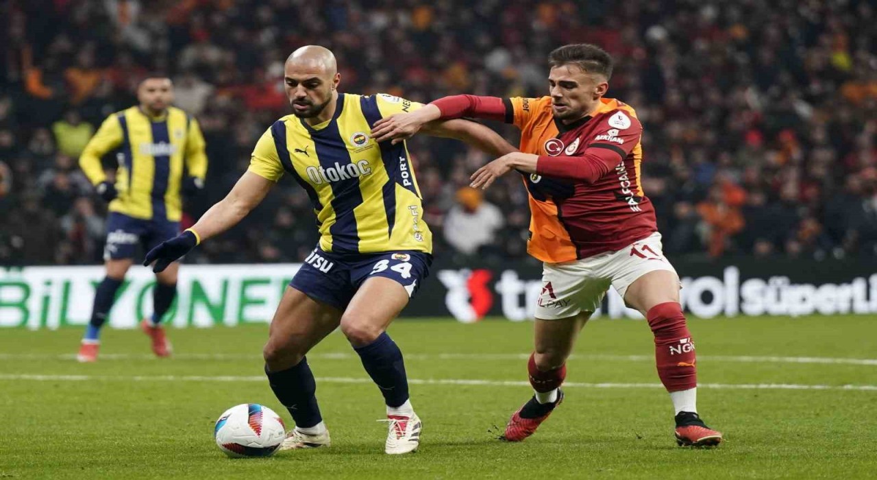Fenerbahçede hedef derbiyi kazanıp yarı finale yükselmek