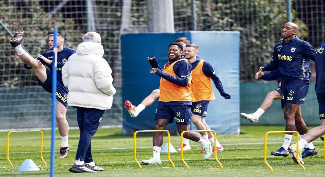 Fenerbahçede, Sivasspor maçı hazırlıkları devam etti