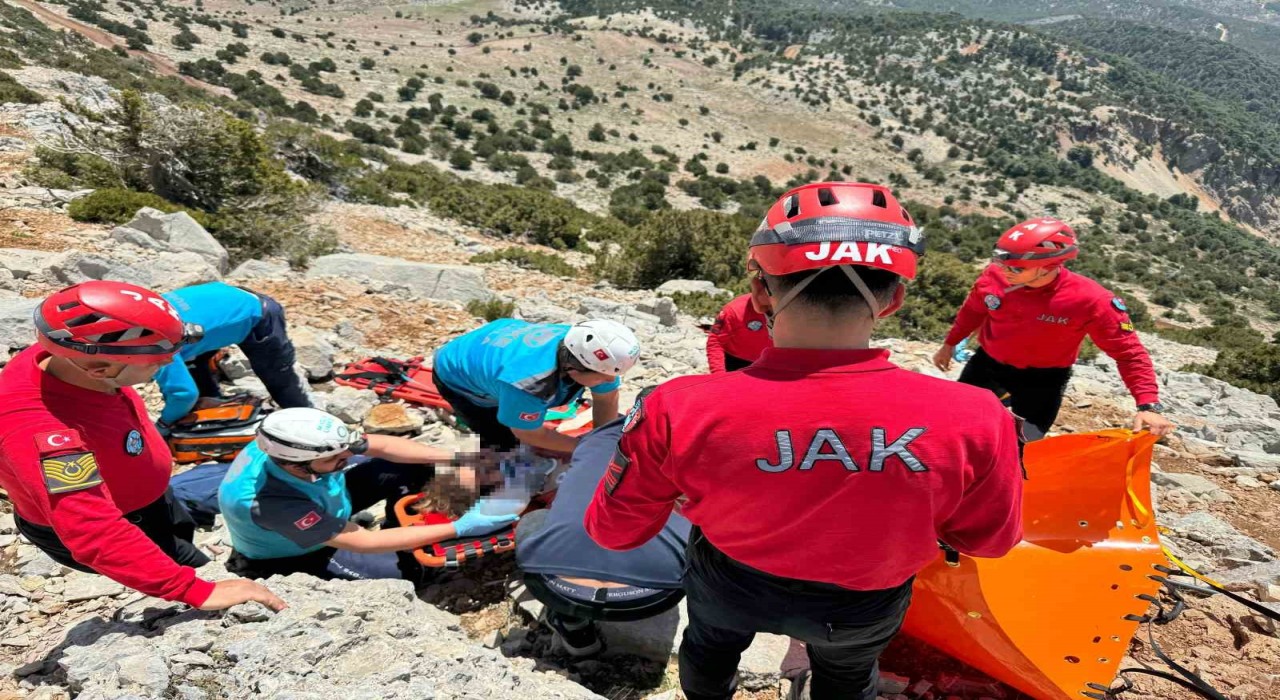 Fethiyede paraşüt kazası: 2 ölü