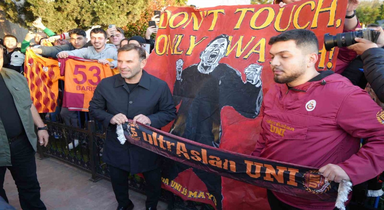 Galatasaray, Samsunda çiçeklerle karşılandı