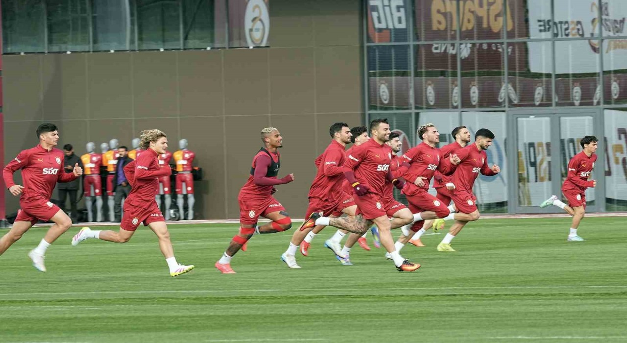 Galatasaray, Samsunspor maçı hazırlıklarını sürdürdü