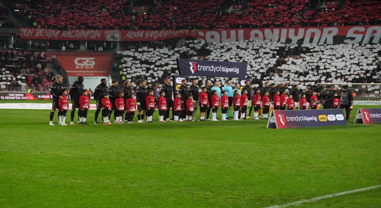 Galatasarayda 2 değişiklik