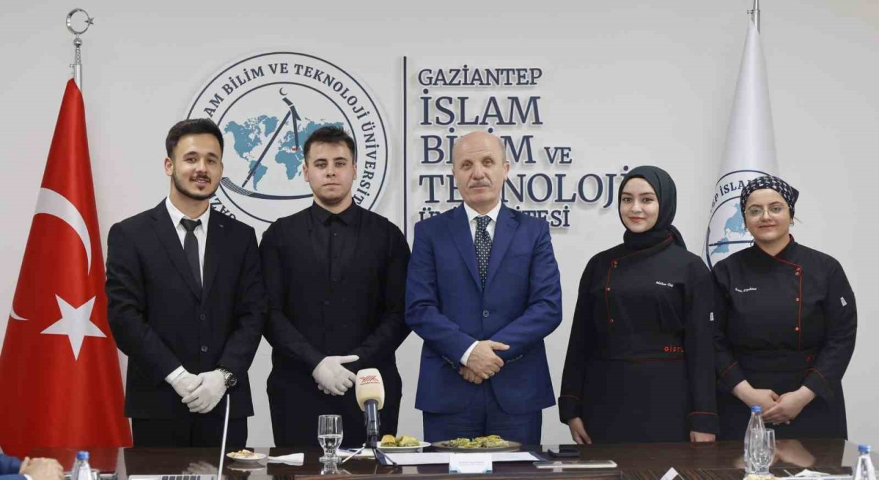Gastronomi öğrencilerinden YÖK Başkanına unutulmaz lezzet deneyimi