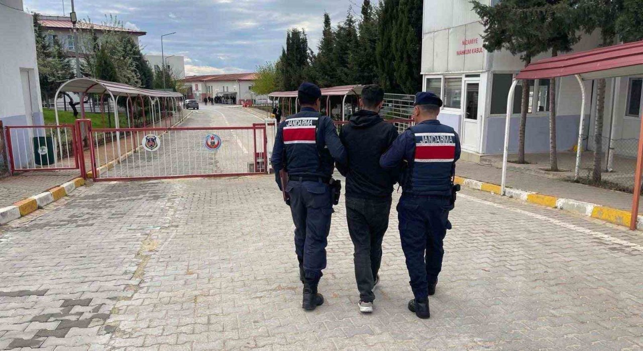 Gaziantepte 21 yıl hapis cezasıyla aranan şahıs yakalandı