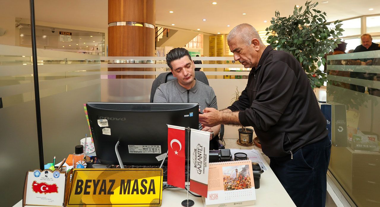 Gaziantep’te 41 Yıllık Evliliklere Umre Fırsatı: Başvurular 30 Nisan’a Kadar Sürecek