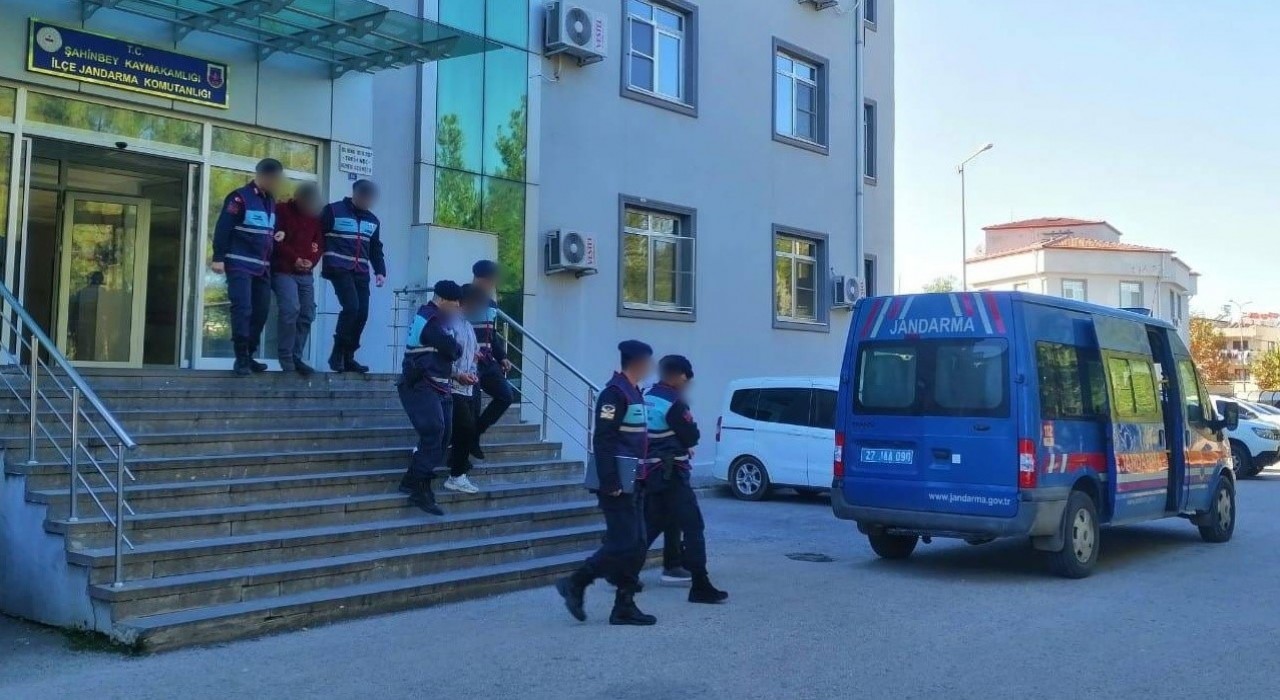 Gaziantepte 632 adet uyuşturucu hap ele geçirildi: 3 şahıs tutuklandı