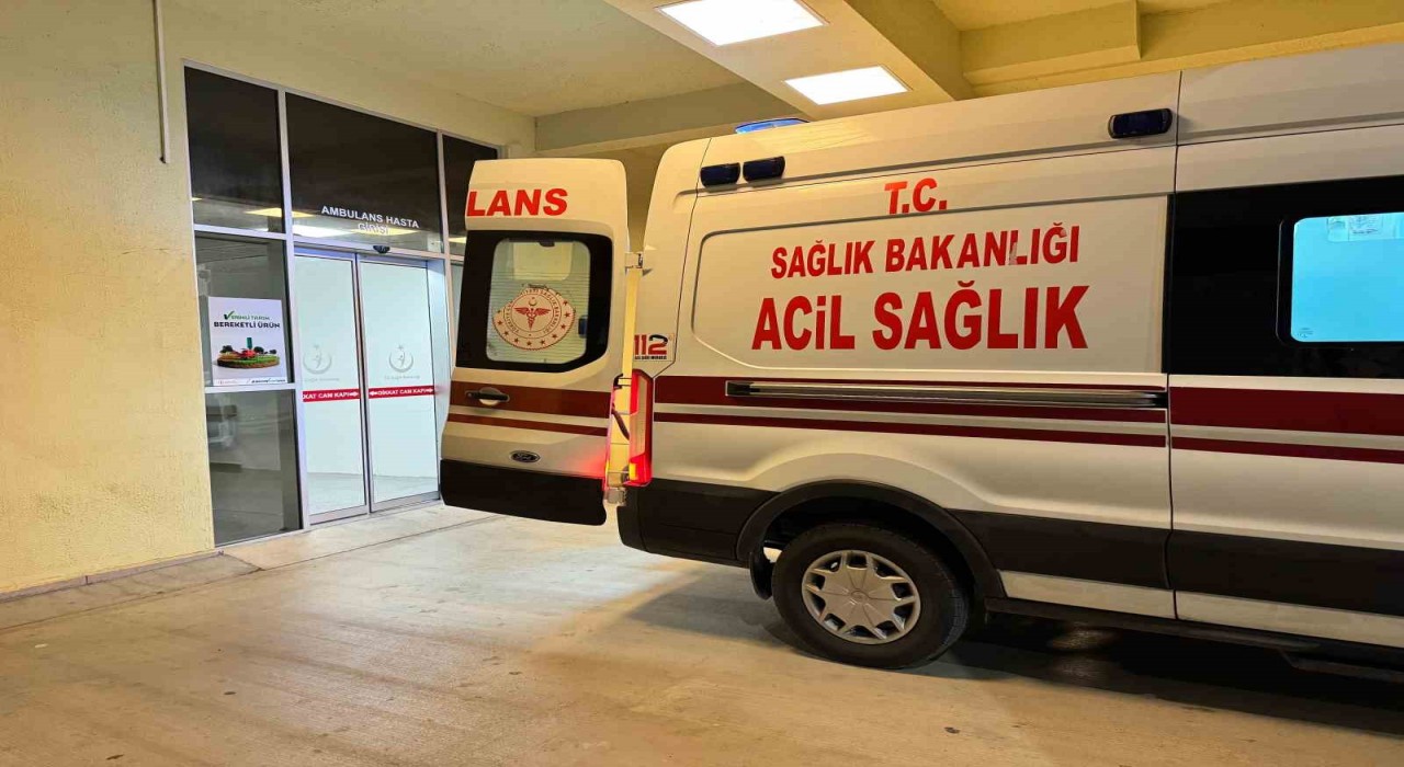 Gazipaşada üzerine kaynar çay dökülen kişi yaralandı