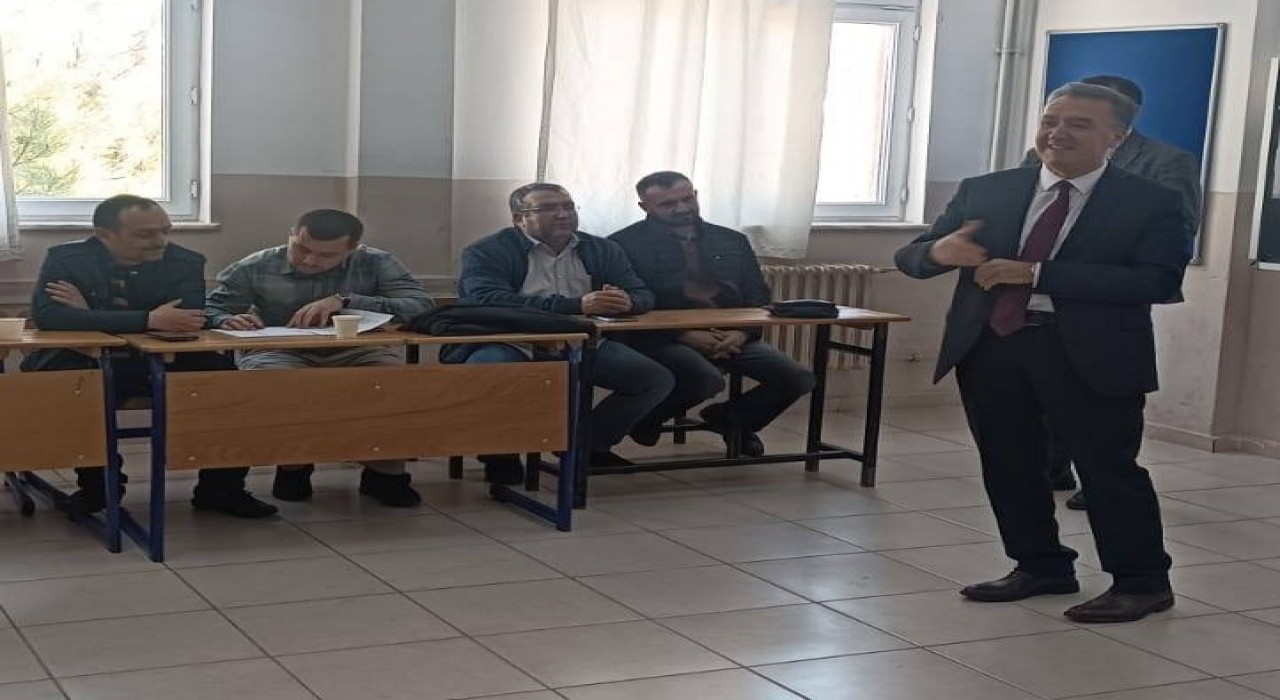 Gedizde Din, Ahlak ve Değer Öğretimi Seminerleri gerçekleştirildi