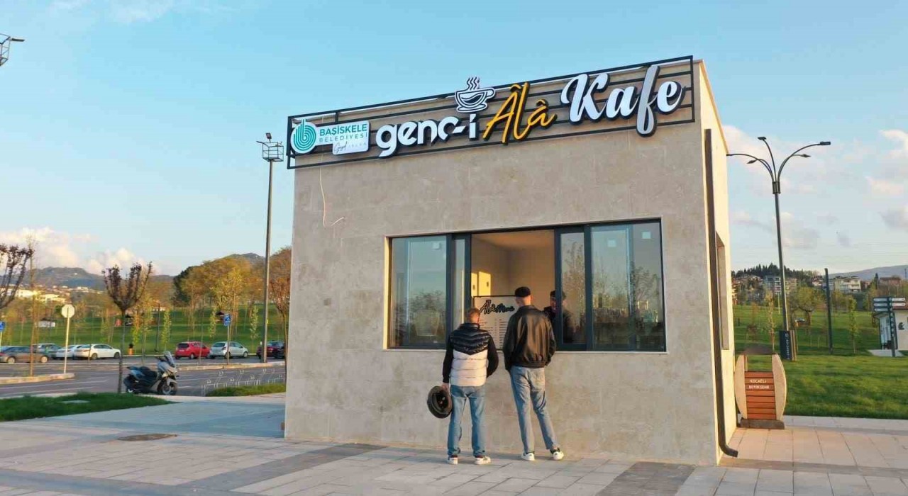 Genc-i Âlâ Kafe Başiskele Millet Bahçesinde