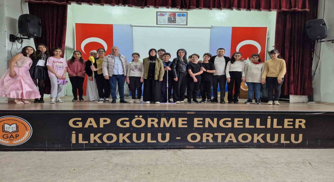 GKVli öğrencilerden anlamlı oyun