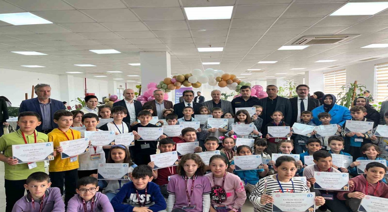 Gönende akıl ve zeka oyunları turnuvası düzenlendi