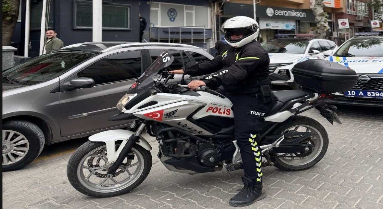 Gönende motorize polis ekipleri göreve başladı