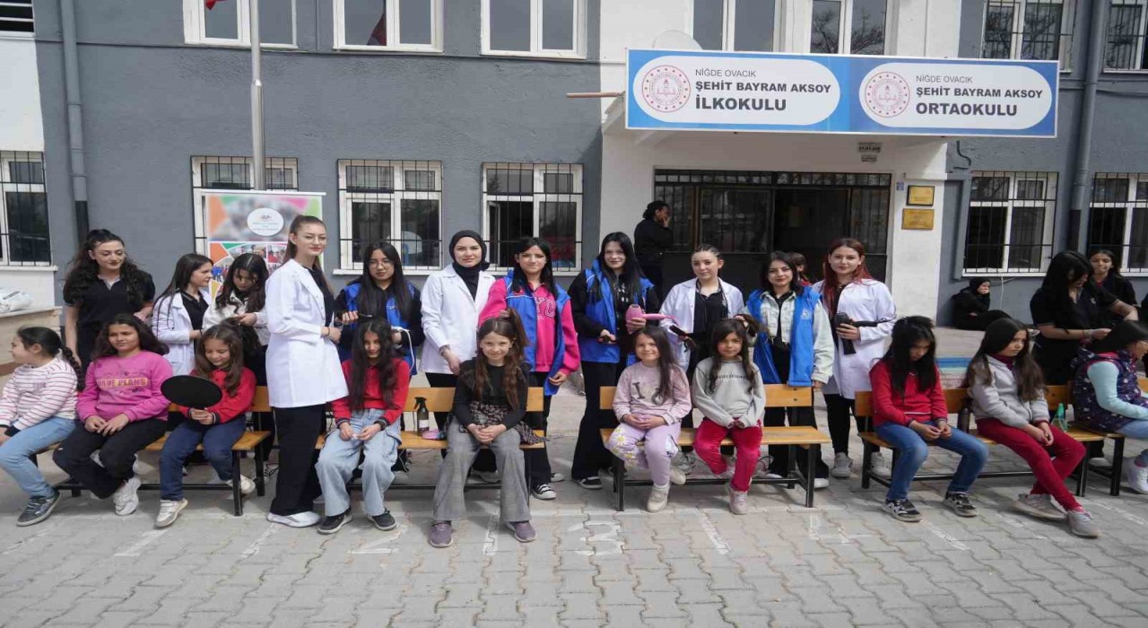 Gönüllü Makas Projesiyle çocukların yüzü güldü