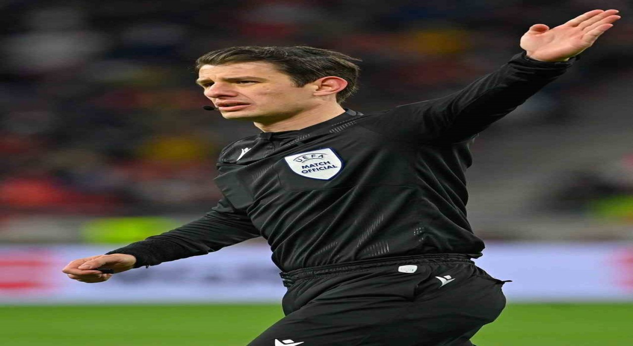 Halil Umut Meler, Yunanistanda düdük çalacak
