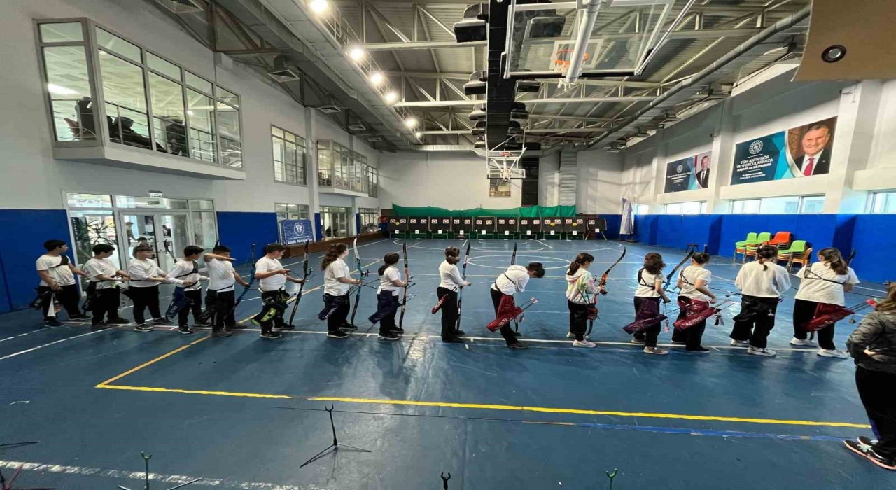 Hedefi 12den vurdular