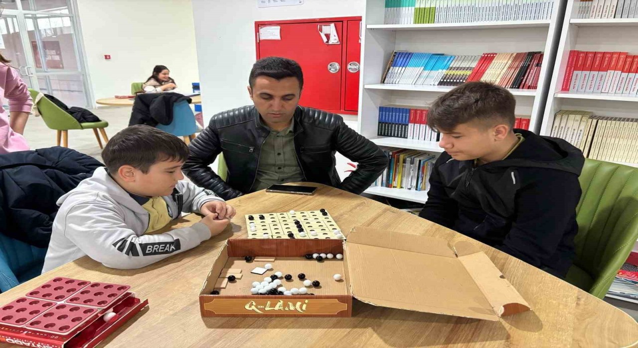 Hisarcıkta Akıl ve Zeka Oyunları İl Turnuvası