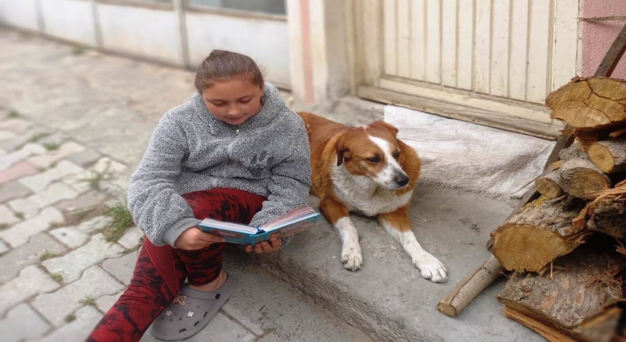 Hisarcıkta Mekansız Kitap Okuma projesi