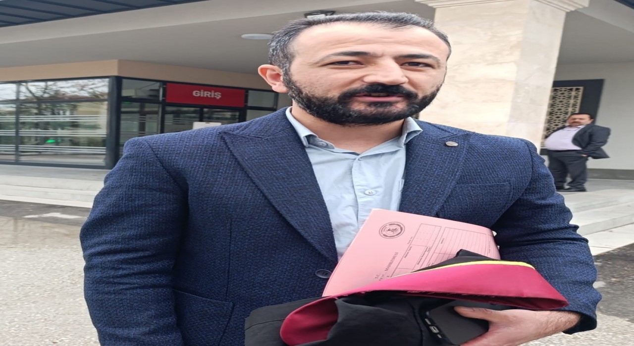 Hukukçu Belediye Başkanı ‘suç uydurma ve iftira suçlarından hakim karşısına çıktı