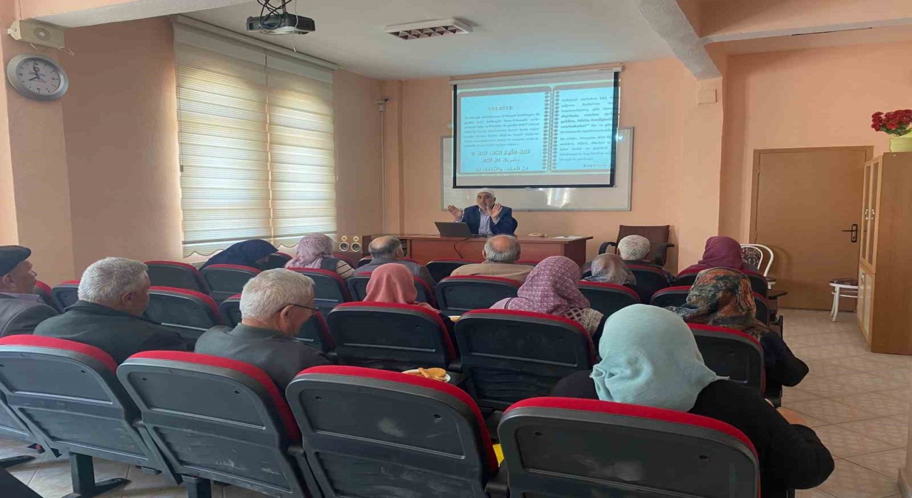Hüyükte hacı adaylarına uygulamalı eğitim