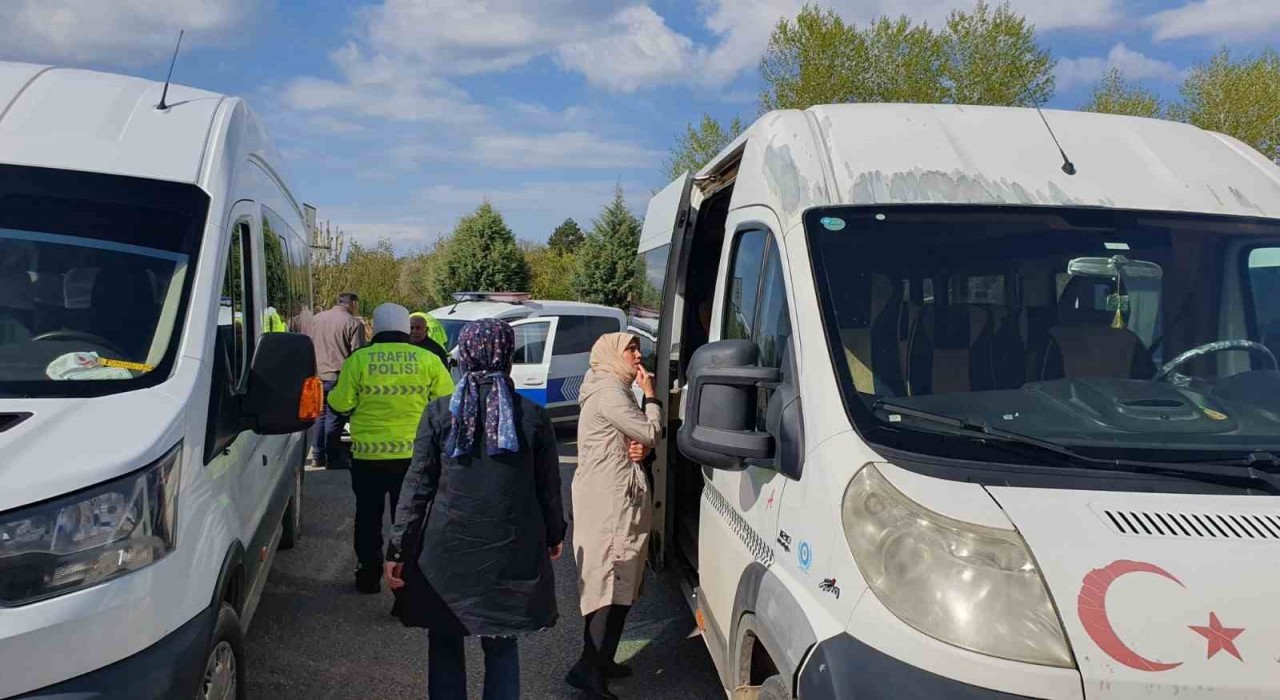Hüyükte okul servisleri denetlendi