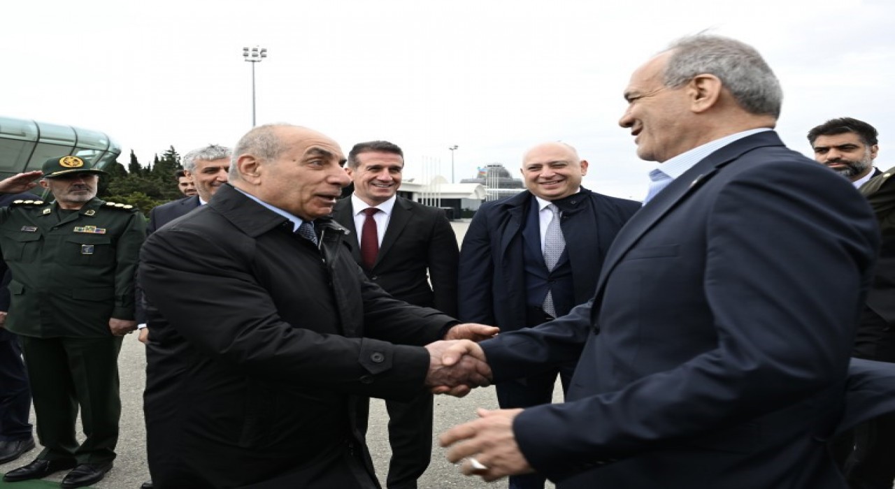 İran Cumhurbaşkanı Pezeşkiyan, Azerbaycanda