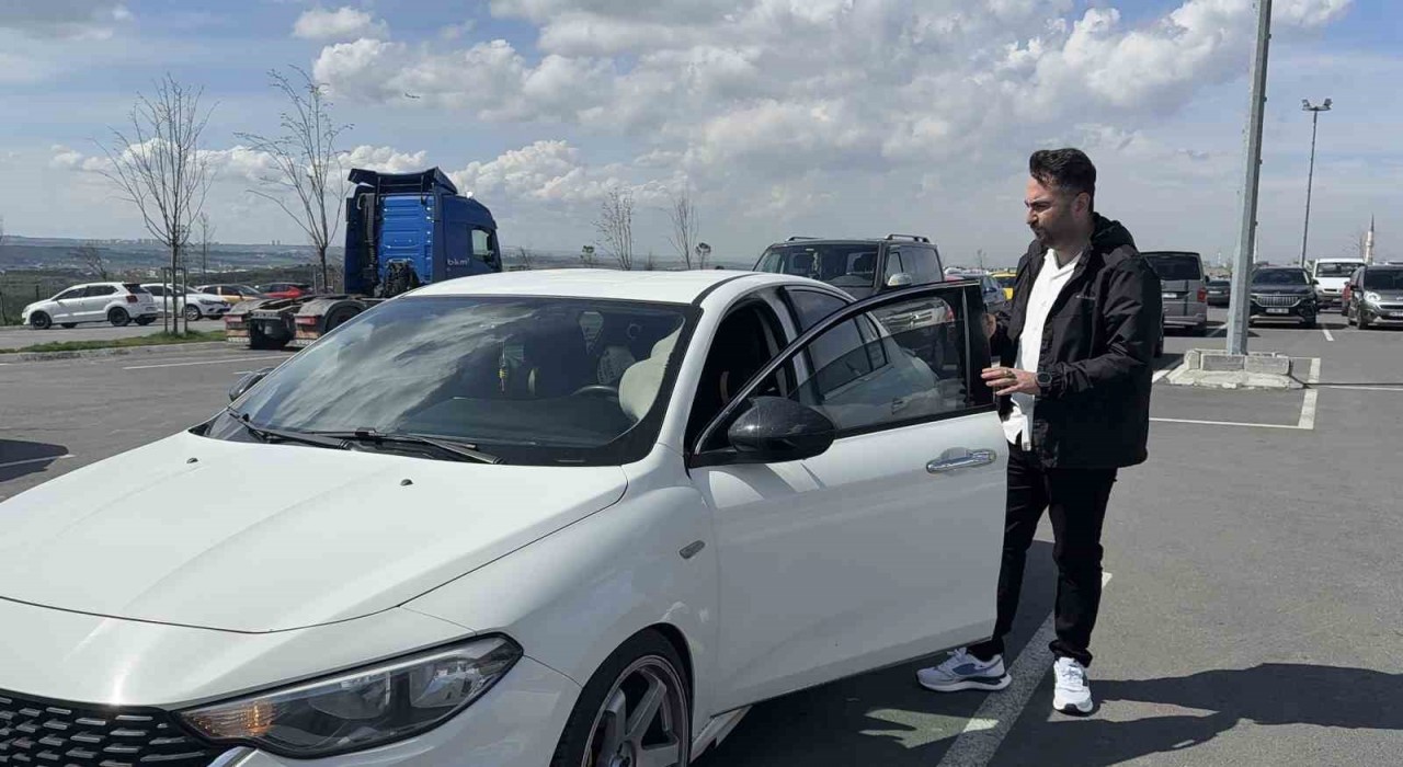İstanbulda ilginç olay, çarpıp hasar verdiği aracı kendi tamir etti