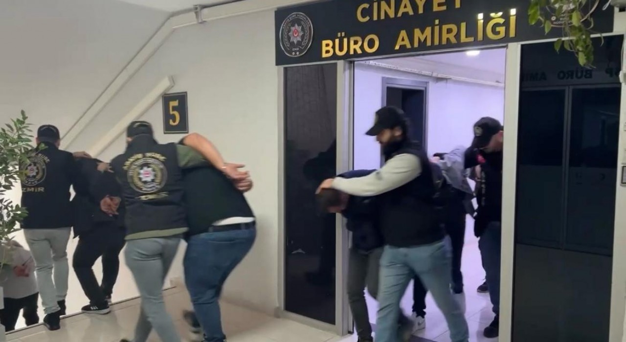 İzmirde silahlı kavga: 3 ölü, 7 tutuklama