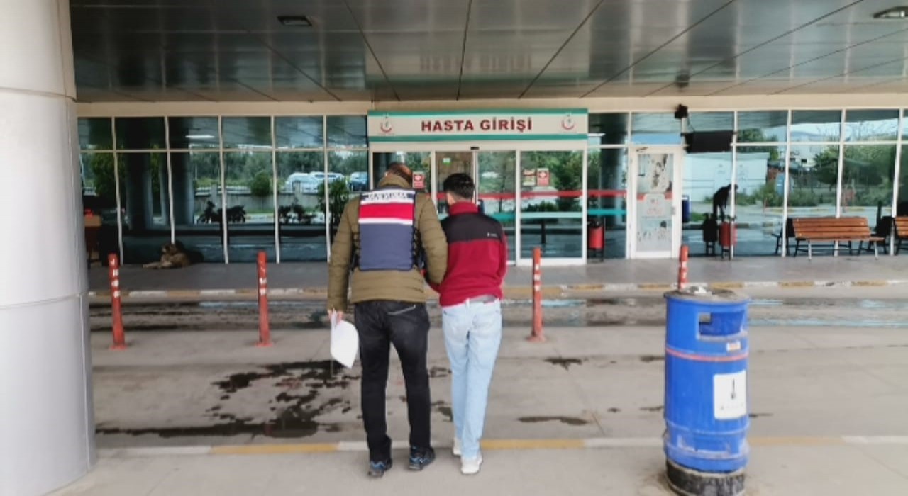 İzmirde terör örgütü propagandası yapan 7 kişi gözaltına alındı